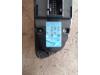 Electric window switch from a BMW 1 serie (E82) 120d 16V 2007