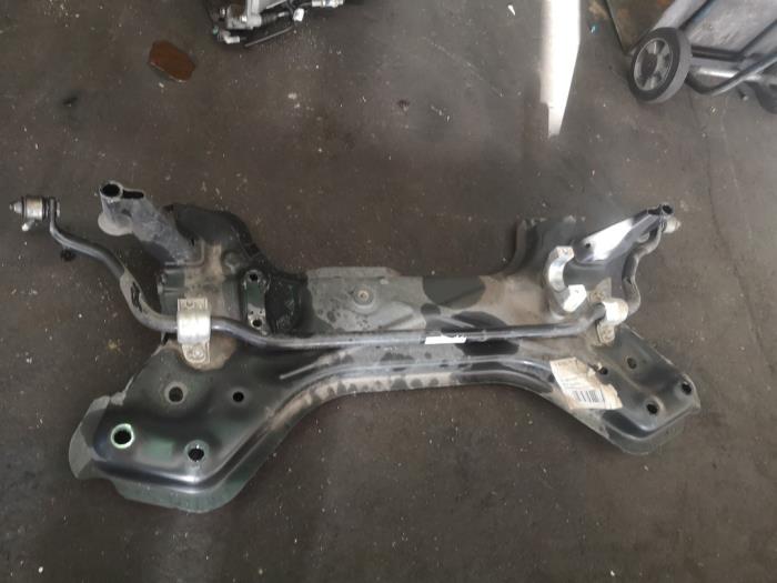 Begagnade Underram Peugeot Boxer (U9) 2.0 BlueHDi 130 Pris på förfrågan erbjuds av Bongers Auto-Onderdelen Zeeland