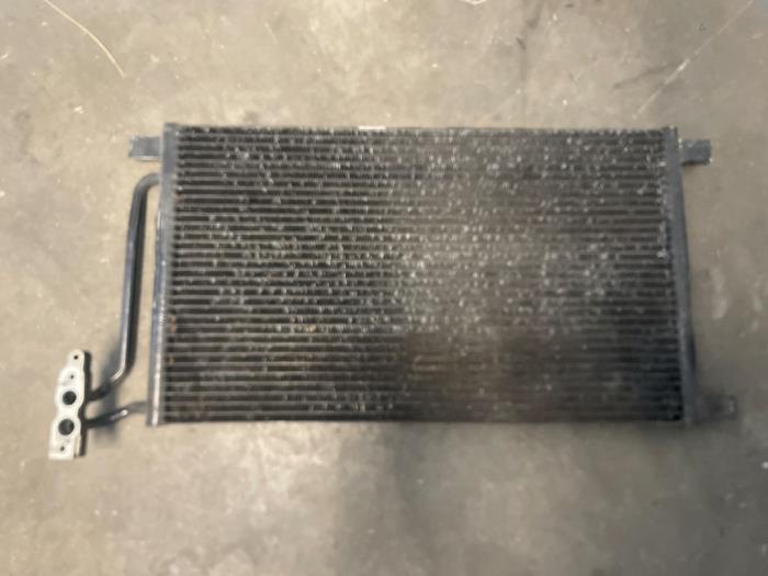 Usagé Radiateur clim BMW X3 (E83) 3.0d 24V Prix sur demande proposé par Bongers Auto-Onderdelen Zeeland