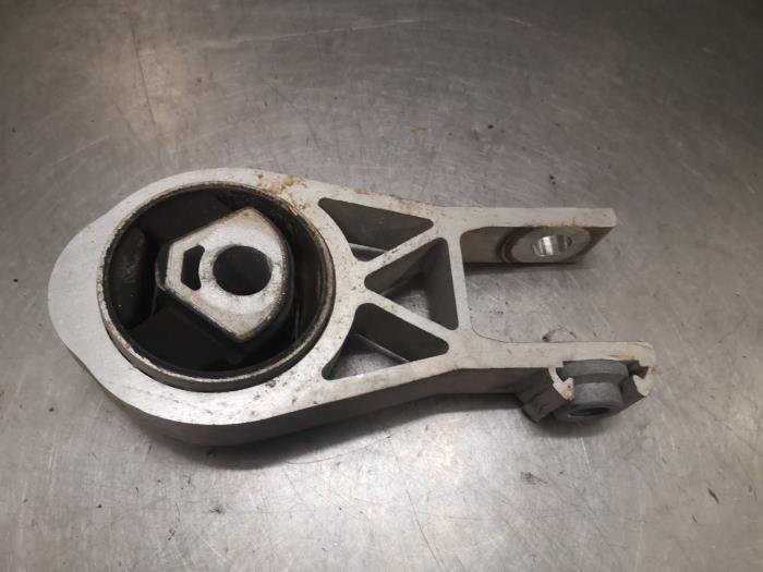 Gearbox mount from a Peugeot Boxer (U9) 2.0 BlueHDi 130 2018