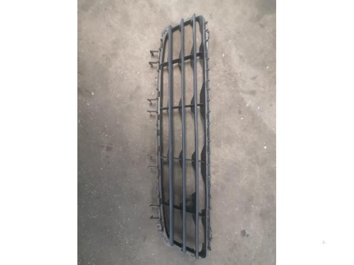 Gebrauchte Grill Opel Astra H (L48) Preis auf Anfrage angeboten von Bongers Auto-Onderdelen Zeeland