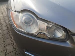 Used Headlight, right Jaguar XF (CC9) 3.0 S D V6 24V Price on request offered by Bongers Auto-Onderdelen Zeeland