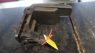 Used Armrest BMW 3 serie (E46/4) 320d 16V Price on request offered by Bongers Auto-Onderdelen Zeeland