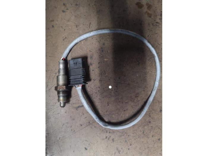 Used Lambda probe BMW X1 (F48) xDrive 20i 2.0 16V Twin Power Turbo Price on request offered by Bongers Auto-Onderdelen Zeeland