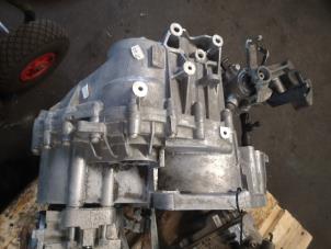 Used Gearbox Volkswagen Tiguan (5N1/2) 2.0 TFSI 16V 4Motion Price on request offered by Bongers Auto-Onderdelen Zeeland
