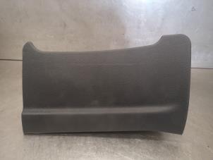 Used Knee airbag Peugeot 407 (6D) 1.6 HDi 16V Price on request offered by Bongers Auto-Onderdelen Zeeland