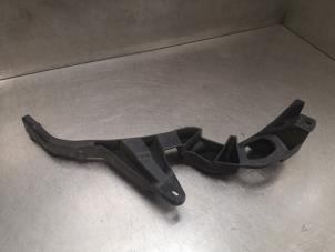Used Rear bumper bracket, right Audi A2 Price on request offered by Bongers Auto-Onderdelen Zeeland