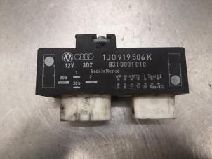 Used Cooling fin relay Volkswagen Beetle Price on request offered by Bongers Auto-Onderdelen Zeeland