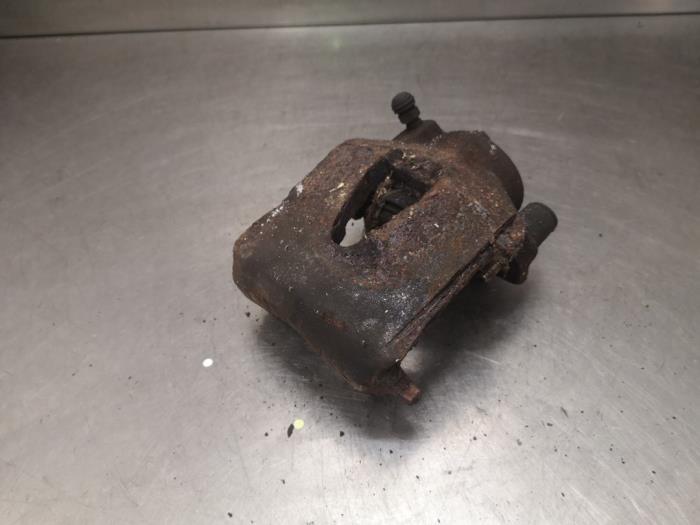 Gebrauchte Bremszange rechts hinten Volkswagen Beetle Preis auf Anfrage angeboten von Bongers Auto-Onderdelen Zeeland
