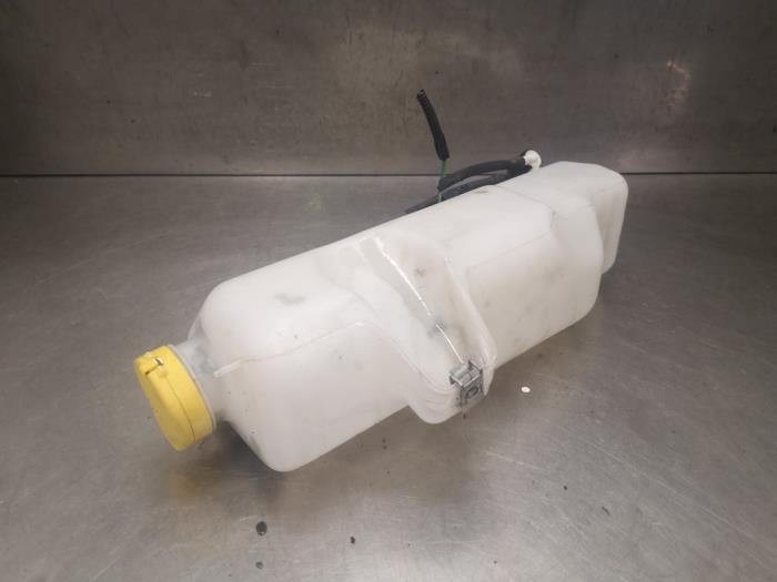 Front windscreen washer reservoir from a Renault Twingo III (AH) 1.0 SCe 70 12V 2014