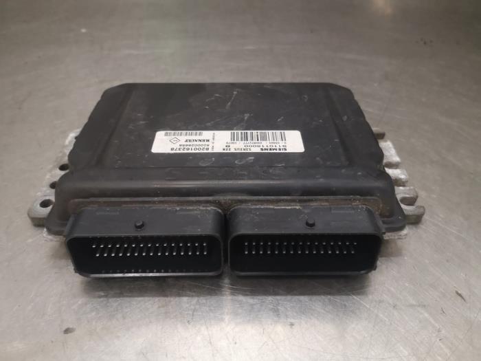 Used Engine management computer Renault Clio II (BB/CB) 1.2 Price on request offered by Bongers Auto-Onderdelen Zeeland