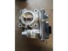 Throttle body from a Renault Captur (2R) 0.9 Energy TCE 12V 2016
