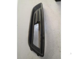 Used Cover plate fog light, left Ford Focus 3 Price on request offered by Bongers Auto-Onderdelen Zeeland