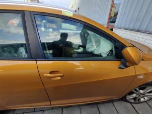 Used Front door 4-door, right Seat Ibiza ST (6J8) 1.6 TDI 90 Price on request offered by Bongers Auto-Onderdelen Zeeland