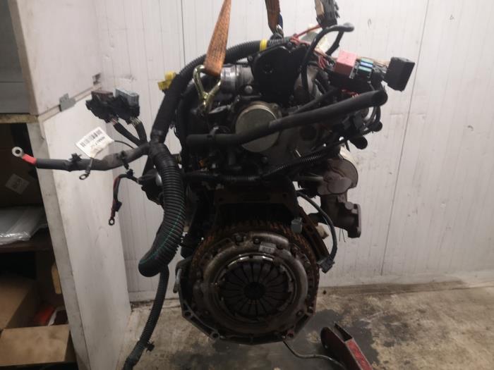Moteurs avec code moteur K9K892 stock | ProxyParts.fr