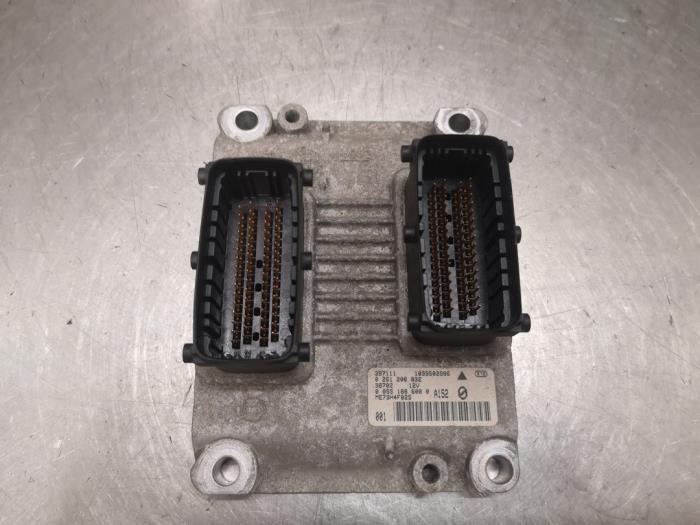 Engine management computer Fiat Punto II (188), 1999 / 2012 1.4 16V, Hatchback, Petrol, 1.368cc, 70kW (95pk), FWD, 843A1000; EURO4, 2003-09 / 2012-03, 188AXM1A; 188AXM1B; 188BXM1A (Used)