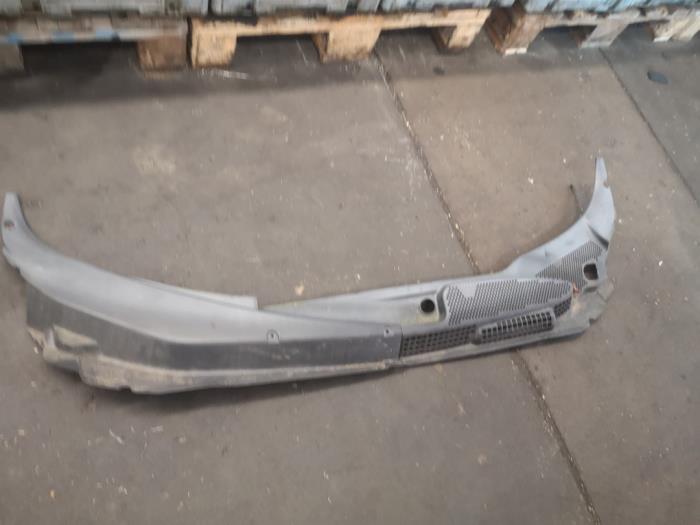 Używane Parawan Alfa Romeo GT (937) 2.0 JTS 16V Cena na żądanie oferowane przez Bongers Auto-Onderdelen Zeeland