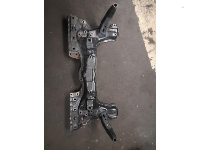 Usagé Faux châssis Alfa Romeo GT (937) 2.0 JTS 16V Prix sur demande proposé par Bongers Auto-Onderdelen Zeeland