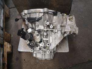 Used Gearbox Hyundai i20 (GBB) 1.1 CRDi VGT 12V Price on request offered by Bongers Auto-Onderdelen Zeeland