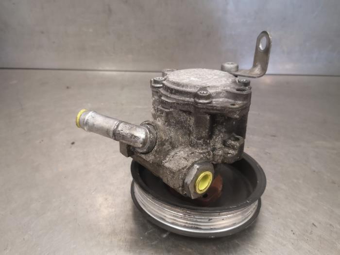 Power steering pump BMW X1 xDrive 18d 2.0 16V N47D20C