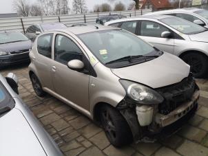 Used Front wing, right Toyota Aygo (B10) 1.0 12V VVT-i Price on request offered by Bongers Auto-Onderdelen Zeeland