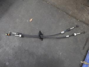 Used Gearbox shift cable Renault Master IV (MA/MB/MC/MD/MH/MF/MG/MH) 2.3 dCi 16V Price on request offered by Bongers Auto-Onderdelen Zeeland