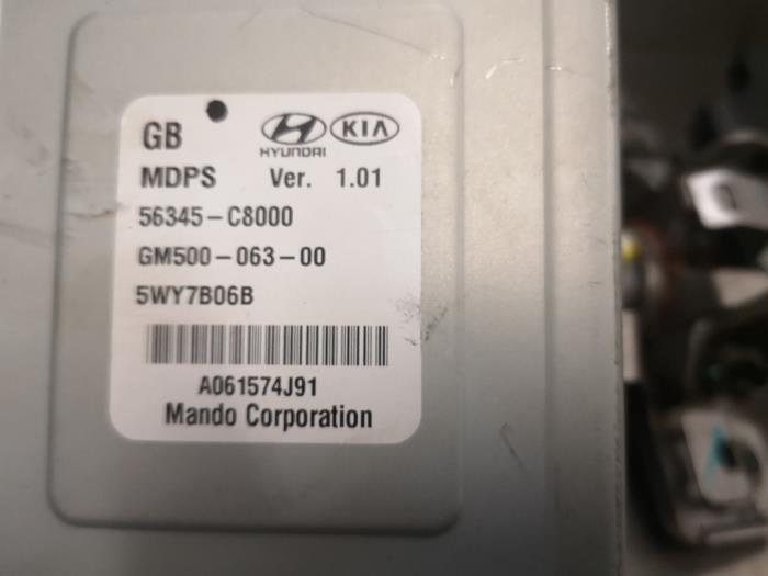 Dirección asistida eléctrica de un Hyundai i20 (GBB) 1.1 CRDi VGT 12V 2015
