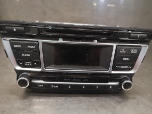 Usagé Radio Hyundai i20 (GBB) 1.1 CRDi VGT 12V Prix sur demande proposé par Bongers Auto-Onderdelen Zeeland