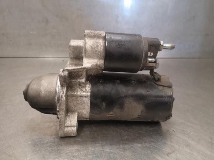 Gebrauchte Anlasser BMW 5 serie (E39) 523i 24V Preis auf Anfrage angeboten von Bongers Auto-Onderdelen Zeeland