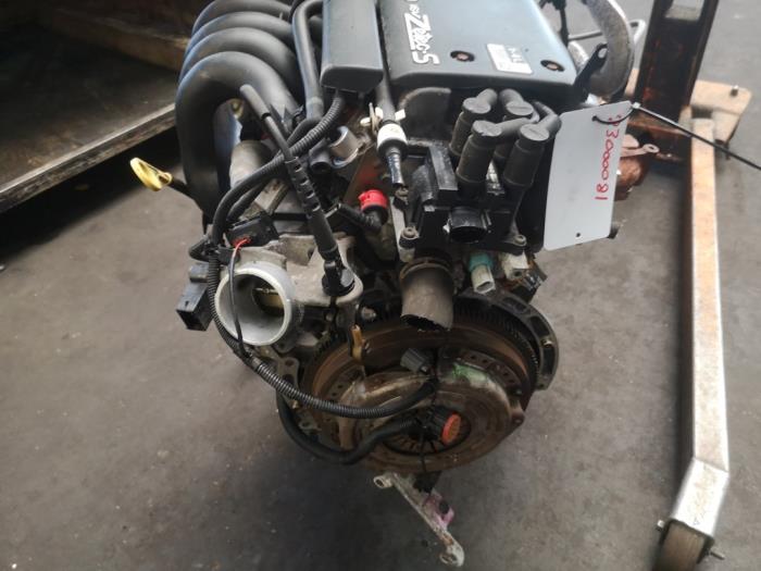 Motor van een Ford Puma 1.4 16V 1999