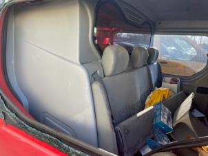 Used Double cabin Opel Vivaro 1.9 DTI 16V Price on request offered by Bongers Auto-Onderdelen Zeeland