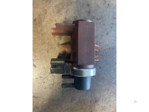 Used Boost pressure sensor Ford Focus 2 C+C 2.0 TDCi 16V Price on request offered by Bongers Auto-Onderdelen Zeeland