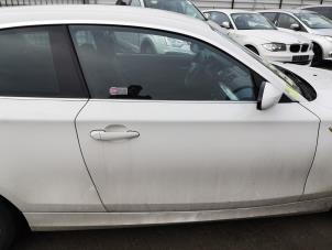 Used Door 2-door, right BMW 1 serie (E81) 118d 16V Price on request offered by Bongers Auto-Onderdelen Zeeland