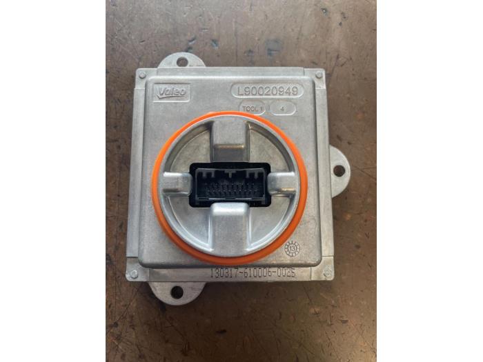 Cornering lighting module BMW X1 xDrive 18d 2.0 16V L90021969 VALEO