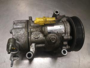 Used Air conditioning pump Peugeot 206+ (2L/M) 1.1 XR,XS Price on request offered by Bongers Auto-Onderdelen Zeeland