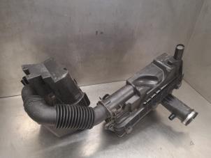 Used Air box Peugeot 206+ (2L/M) 1.1 XR,XS Price on request offered by Bongers Auto-Onderdelen Zeeland