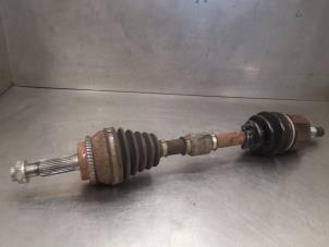 Used Front drive shaft, left Toyota Corolla Verso (R10/11) 1.8 16V VVT-i Price on request offered by Bongers Auto-Onderdelen Zeeland