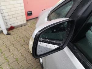Used Wing mirror, left Ford Focus C-Max 2.0 TDCi 16V Price on request offered by Bongers Auto-Onderdelen Zeeland
