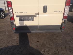 Used Rear bumper Peugeot Boxer (U9) 2.2 HDi 100 Euro 4 Price on request offered by Bongers Auto-Onderdelen Zeeland