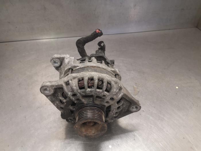 Gebrauchte Dynamo Iveco New Daily V 29L13V, 35C13V, 35S13V, 40C13V, 40S13V Preis auf Anfrage angeboten von Bongers Auto-Onderdelen Zeeland