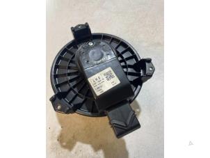 Usados Motor de ventilador de calefactor Ford Galaxy (CK) 2.0 TDCi 180 16V Precio de solicitud ofrecido por Bongers Auto-Onderdelen Zeeland