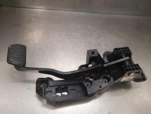 Used Brake pedal Ford Galaxy (CK) 2.0 TDCi 180 16V Price on request offered by Bongers Auto-Onderdelen Zeeland