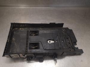 Used Battery box Ford Galaxy (CK) 2.0 TDCi 180 16V Price on request offered by Bongers Auto-Onderdelen Zeeland