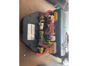 Used Fuse box Mercedes E-Klasse Price on request offered by Bongers Auto-Onderdelen Zeeland