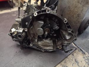 Used Gearbox Fiat Ducato (243/244/245) 2.0 JTD Price on request offered by Bongers Auto-Onderdelen Zeeland