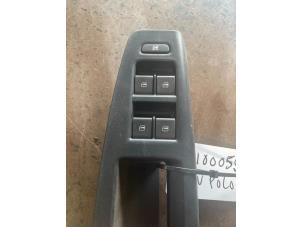 Used Electric window switch Volkswagen Polo IV (9N1/2/3) 1.4 TDI 70 Price on request offered by Bongers Auto-Onderdelen Zeeland