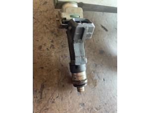 Used Injector (petrol injection) Opel Corsa D 1.2 ecoFLEX Price on request offered by Bongers Auto-Onderdelen Zeeland