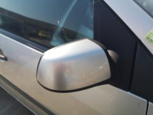 Gebrauchte Außenspiegel rechts Ford Fiesta 5 (JD/JH) 1.4 16V Preis auf Anfrage angeboten von Bongers Auto-Onderdelen Zeeland
