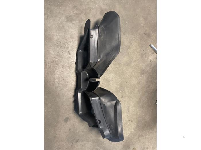 Air funnel from a Renault Captur (2R)  2015