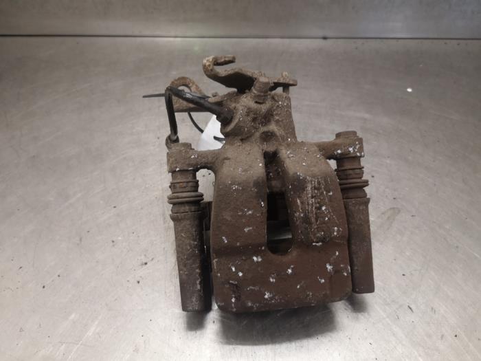 Gebrauchte Bremszange links hinten Renault Megane III Grandtour (KZ) 1.5 dCi 110 Preis auf Anfrage angeboten von Bongers Auto-Onderdelen Zeeland